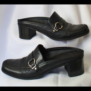 Black Leather slip on Mule Clog 8m